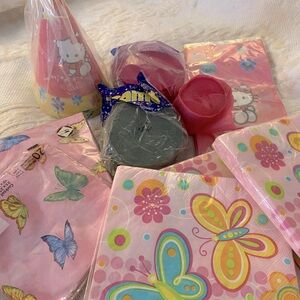 Vintage Hello Kitty party set